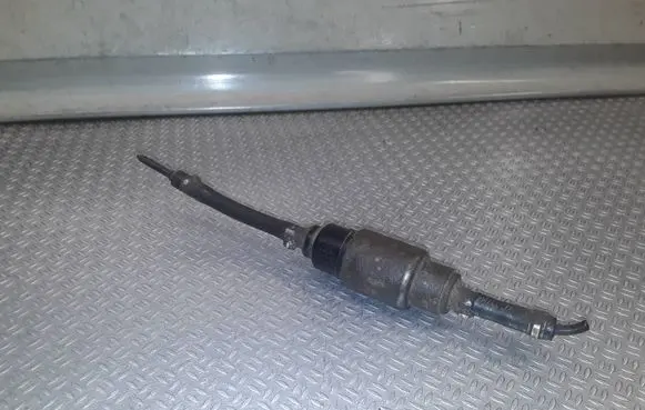 Land Rover Freelander Webasto auxiliary heater fuel pump 9002853F