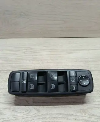 Mercedes-Benz ML W164 Electric window control switch A2518300290 03728360