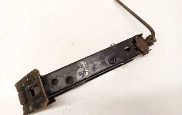 Audi A4 S4 B5 8D Lift Jack 