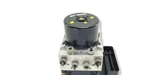 Volvo V60 ABS Pump 31329137 P31329137
