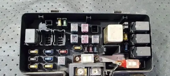 Honda Accord Fuse box set 101952063099 3825A