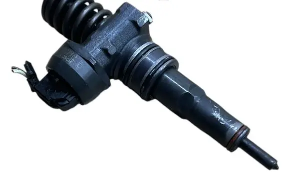 Audi A3 S3 8L Fuel injector 038130073 038130073AG 0414720215