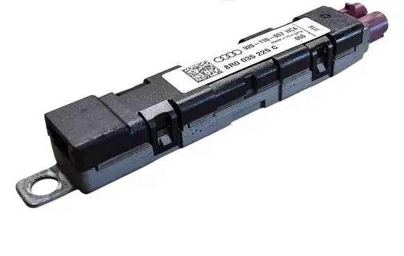 Audi Q5 SQ5 Aerial antenna amplifier 8R0035225C