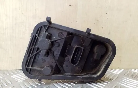 Tail light part