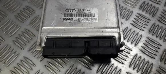Audi A4 S4 B6 8E 8H Engine control unit/module 8e0907557 0261206051