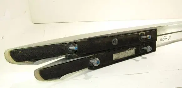 Seat Alhambra (Mk2) Roof bar rail Nėra