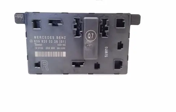 Mercedes-Benz Vito Viano W639 Door control unit/module 6398200226