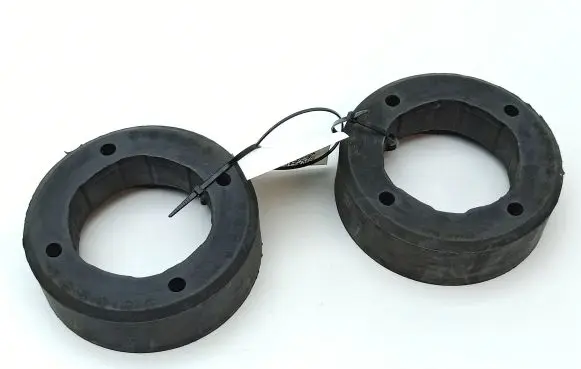 Cadillac STS Seville Rear coil spring rubber mount 123500014