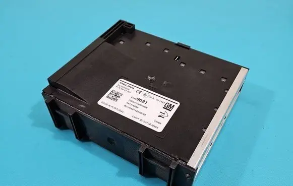 Opel Insignia A Central body control module 23469021 IMPRK1447131