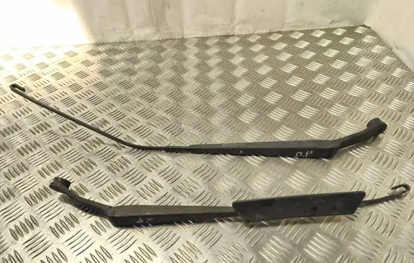 Mazda 2 Front wiper blade arm 39406 39407