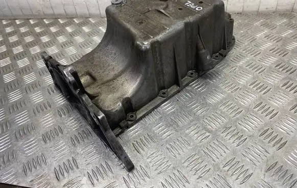Opel Zafira B Oil sump 55353306 55561654 55355007