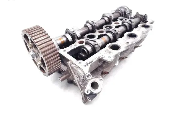Land Rover Discovery 3 - LR3 Engine head 4R8Q6090AG