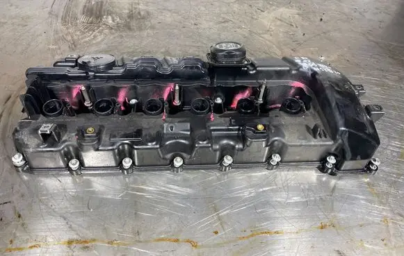BMW 3 E90 E91 Rocker cam cover 7548196