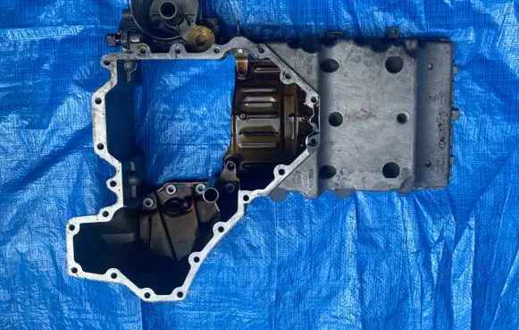 BMW 7 F01 F02 F03 F04 Oil sump 7570685