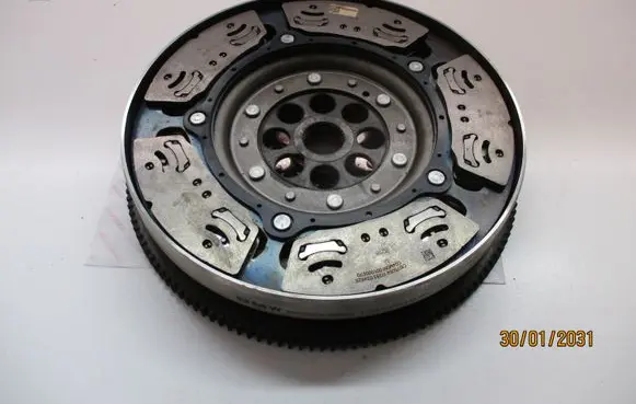 Mini One - Cooper F56 F55 Flywheel 8655638 865563804 B38A15A