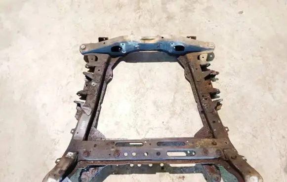 Renault Megane I Front subframe