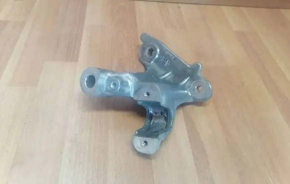 Renault Espace V (RFC) Sway bar bush bracket, front 548512672R