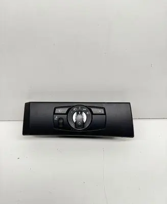 BMW 5 E60 E61 Light switch 6988565 33295201 0070810297964