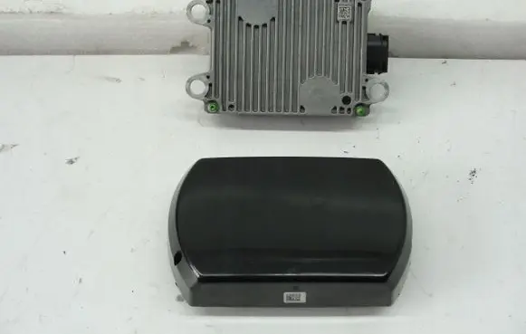 BMW X5 E70 Distronic sensor radar A589B4