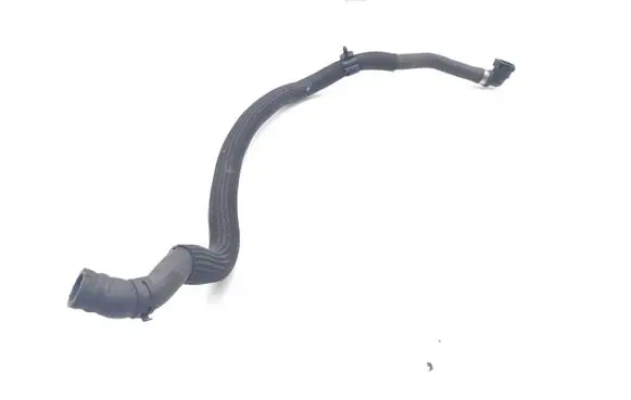 Land Rover Discovery Sport Engine coolant pipe/hose
