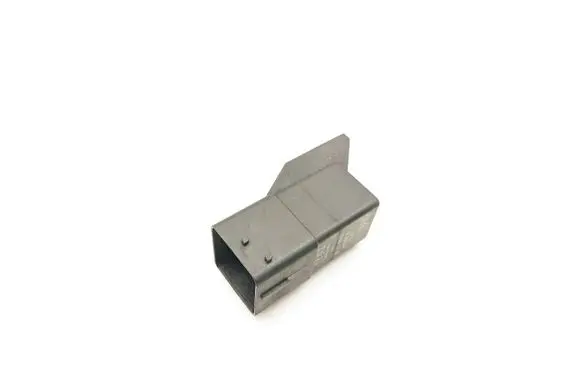 Volvo S60 Glow plug pre-heat relay 51299049 9666671780