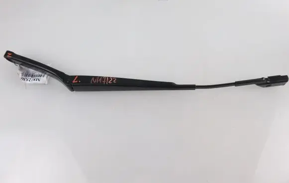 Volkswagen PASSAT B7 Front wiper blade arm 3C1955409C