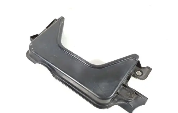 Engine bonnet/hood lock trim molding