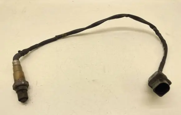 Skoda Octavia Mk2 (1Z) Lambda probe sensor 03L906262 0281007085