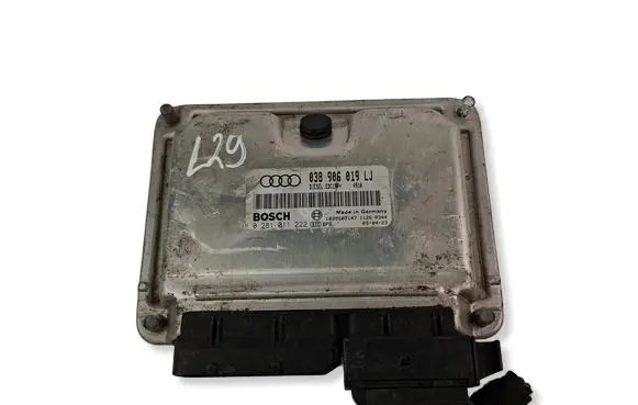Audi A4 S4 B7 8E 8H Engine control unit/module 038906019LJ 0281011222