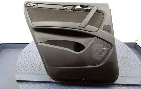 Audi Q7 4L Door card panel trim set
