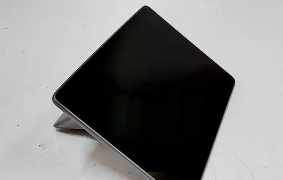 Tesla Model Y Screen/display/small screen 1089543-00-J