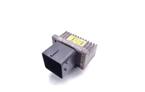Renault Master III Glow plug pre-heat relay 8200859243