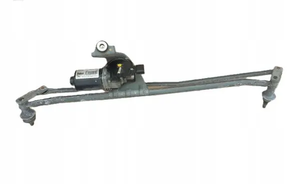 Iveco Daily 6th gen Front wiper linkage and motor W000051914