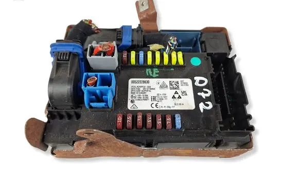 Jeep Renegade Fuse box set 00522228630