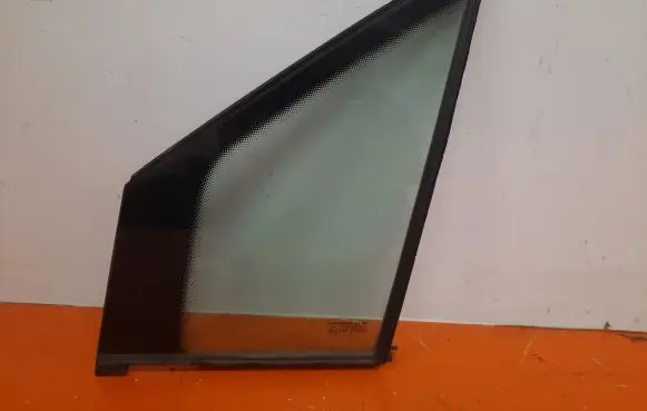 Peugeot 807 Front door window glass four-door 43R-000929