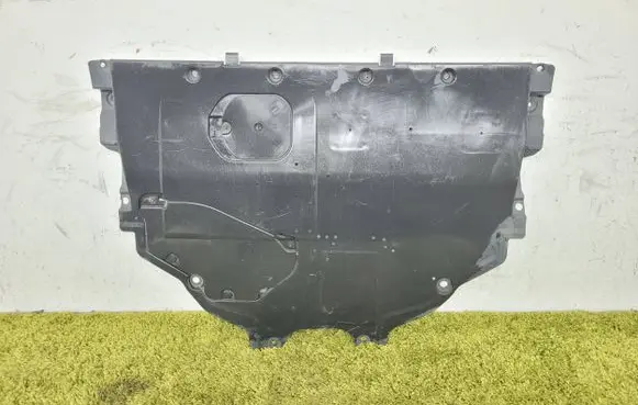 Mazda CX-5 Engine splash shield/under tray ghr5-k6805 ghr5k6805