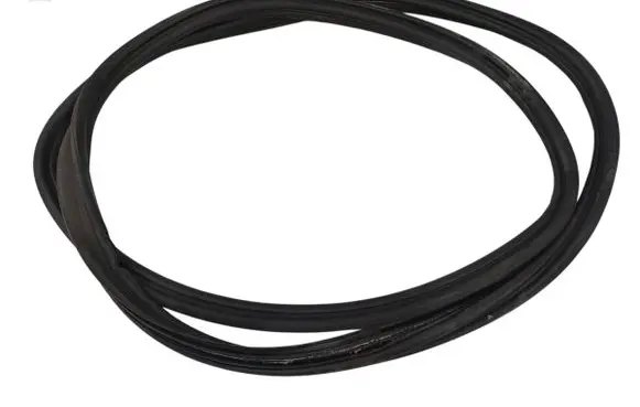Volvo S90, V90 Trunk rubber seal (body) 