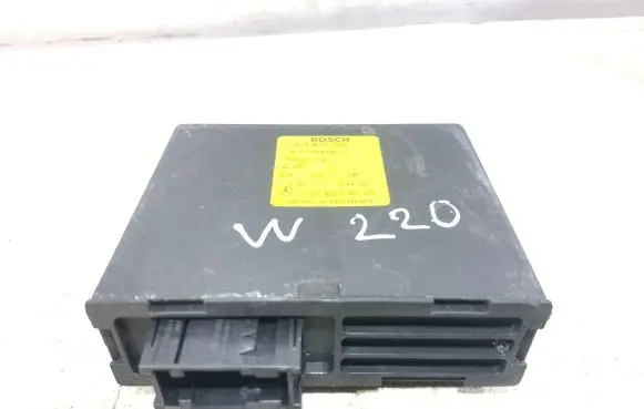 Mercedes-Benz S W220 Light module LCM 2208203026 0307870002