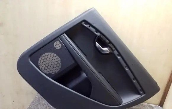 Volvo XC70 Rear door card panel trim 30649472