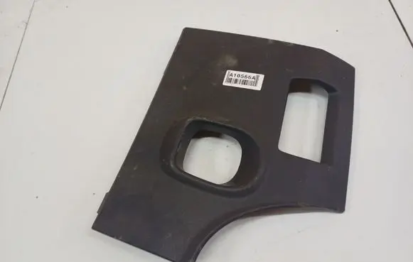 Renault Megane II Fuse box cover 