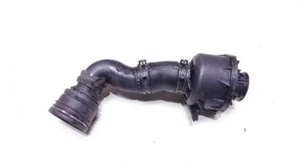 Intake resonator