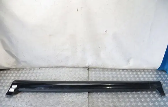 Volvo XC60 Front sill (body part) 