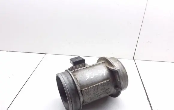 Audi A6 S6 C5 4B Mass air flow meter 059906461D