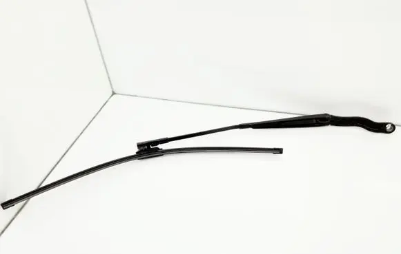 Citroen C6 Windshield/front glass wiper blade 74560 4975