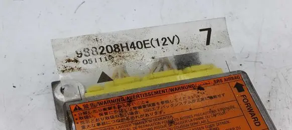 Nissan X-Trail T30 Airbag control unit/module 988208H40E