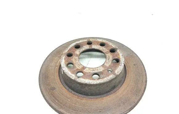 Volkswagen Golf VII Rear brake disc