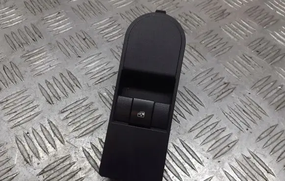 Opel Zafira B Quarter vent window switch 13228709CF