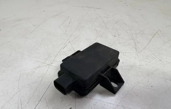 Mercedes-Benz A W176 Tire pressure control unit A0009008402 A0009029310 A0009020310