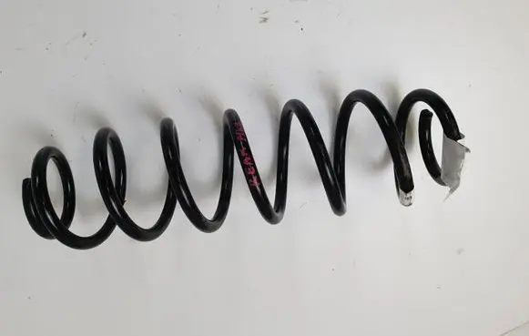 Volkswagen Golf VII Rear coil spring 5Q0511115