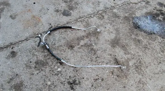 Renault Zoe Air conditioning (A/C) pipe/hose 295X28404R